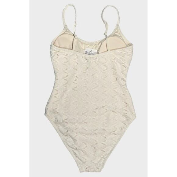 Andie Swim The Amalfi One Piece in Gardenia Cream Scallop Crochet S NWT - Picture 4 of 7